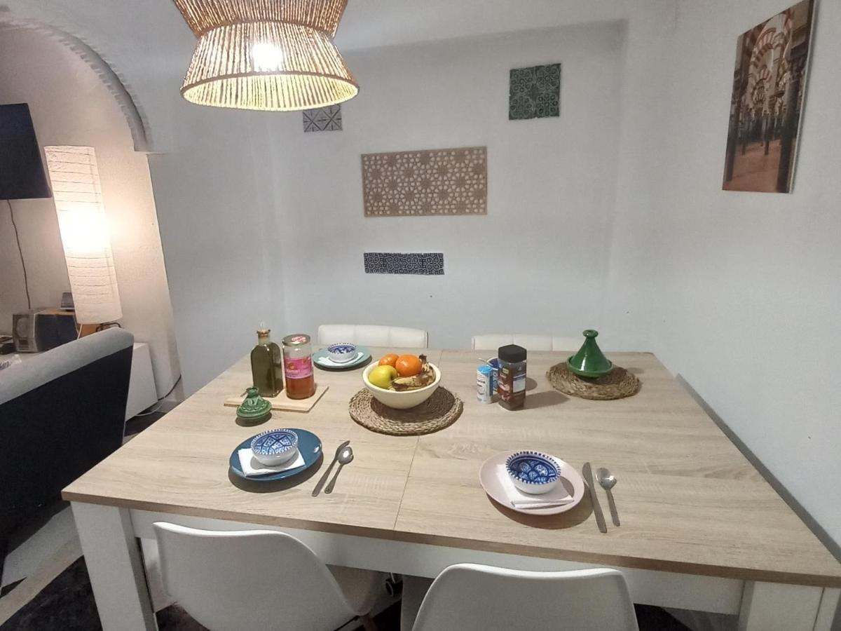 Guesthouse Jazmines Mozarabes # Wifi Baena Bagian luar foto